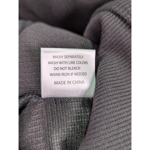 Vict Popu Black Waffle Weave Pattern Pullover Hoodie Size Small - Picture 6 of 9